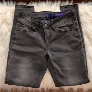NWOT Grey Rocker Jeans